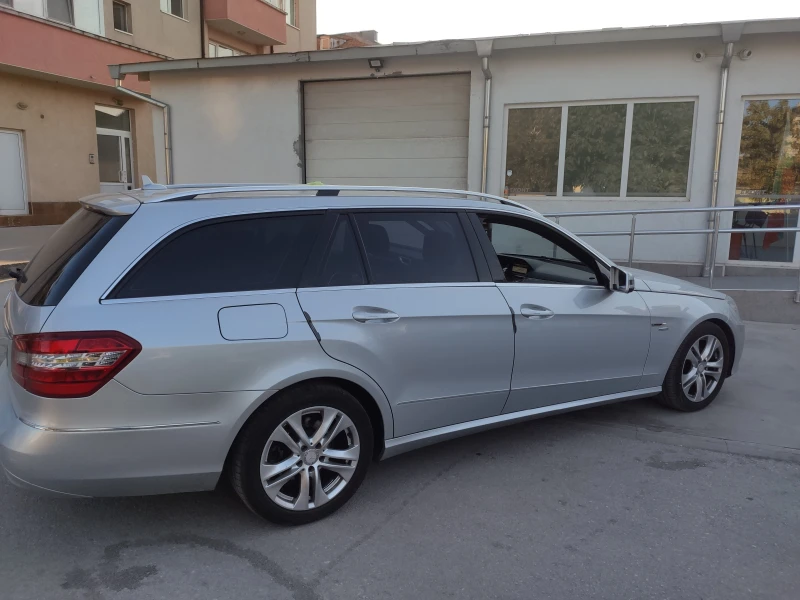 Mercedes-Benz E 250 CDI BlueEFFICIENCY, снимка 13 - Автомобили и джипове - 52350725