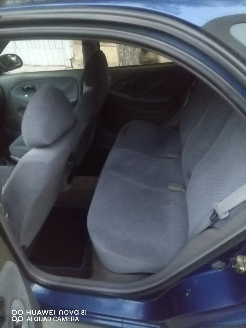 Hyundai Lantra 1.6 16V GLS, снимка 7 - Автомобили и джипове - 51723252