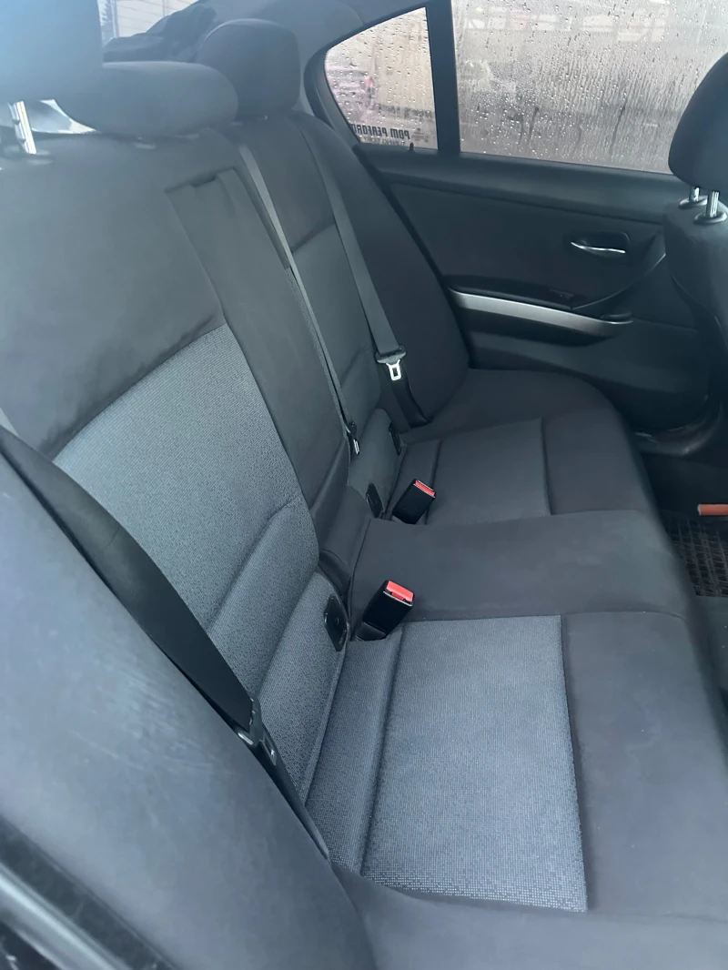 BMW 320 320d, снимка 7 - Автомобили и джипове - 52877514