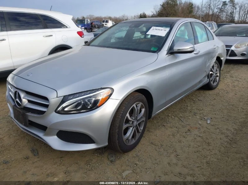 Mercedes-Benz C 300 * Burmester* 4MATIC* Крайна цена, снимка 3 - Автомобили и джипове - 52938262