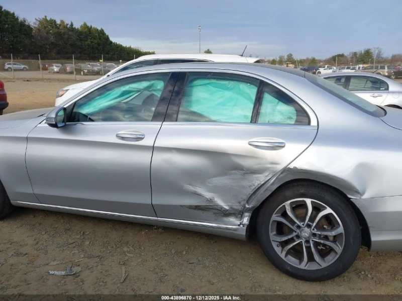 Mercedes-Benz C 300 * Burmester* 4MATIC* Крайна цена, снимка 6 - Автомобили и джипове - 52938262