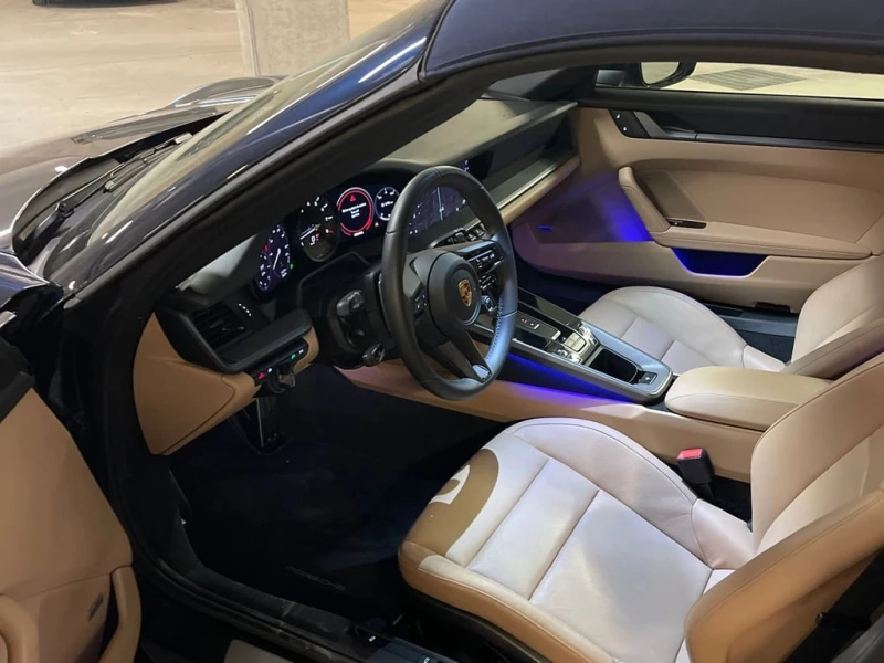 Porsche 911 * Carrera Cabriolet * CARFAX * БЕЗ ПЪРВОНАЧАЛНА ВН, снимка 5 - Автомобили и джипове - 53245044