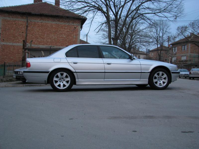 BMW 728, снимка 6 - Автомобили и джипове - 15387262