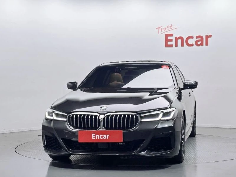 BMW 520 520i M Sport| 190к.с.| ВКЛ.ТЕХНОТЕСТ, снимка 3 - Автомобили и джипове - 55441741