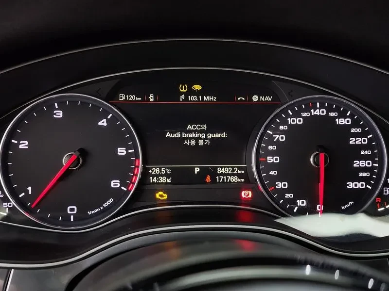 Audi A7 3.0 TDI Quattro - САМО 30% АВАНС, снимка 8 - Автомобили и джипове - 56158818