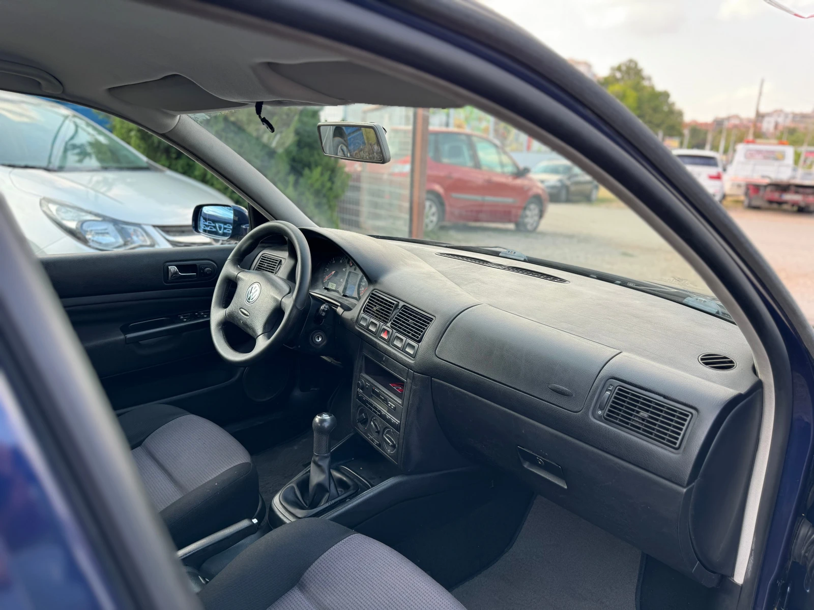 VW Golf 1.9TDI 116 KLIMATIK - изображение 7