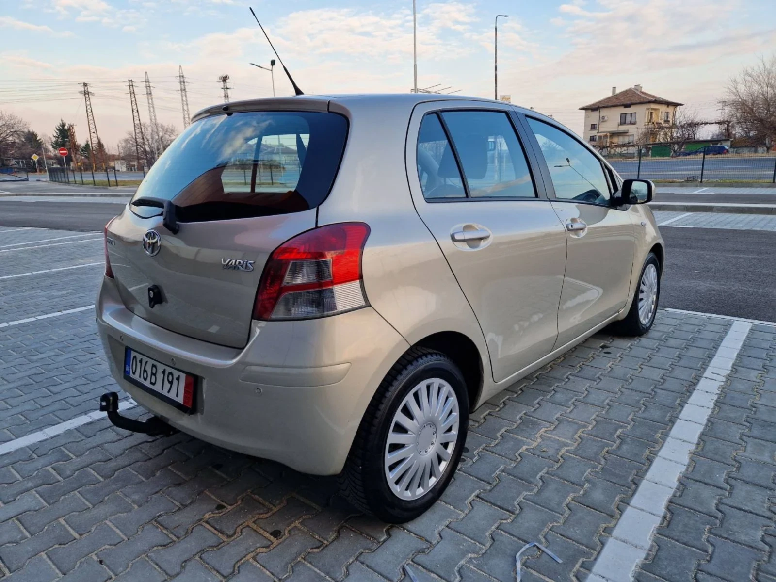 Toyota Yaris 1.4 D-4D - изображение 6