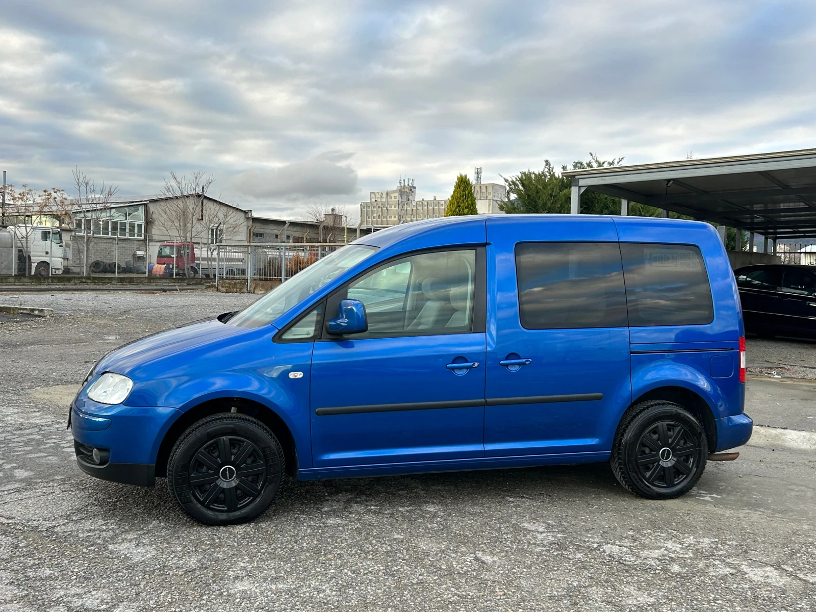 VW Caddy  2.0i Метан LIFE  Eco Fuel - изображение 4