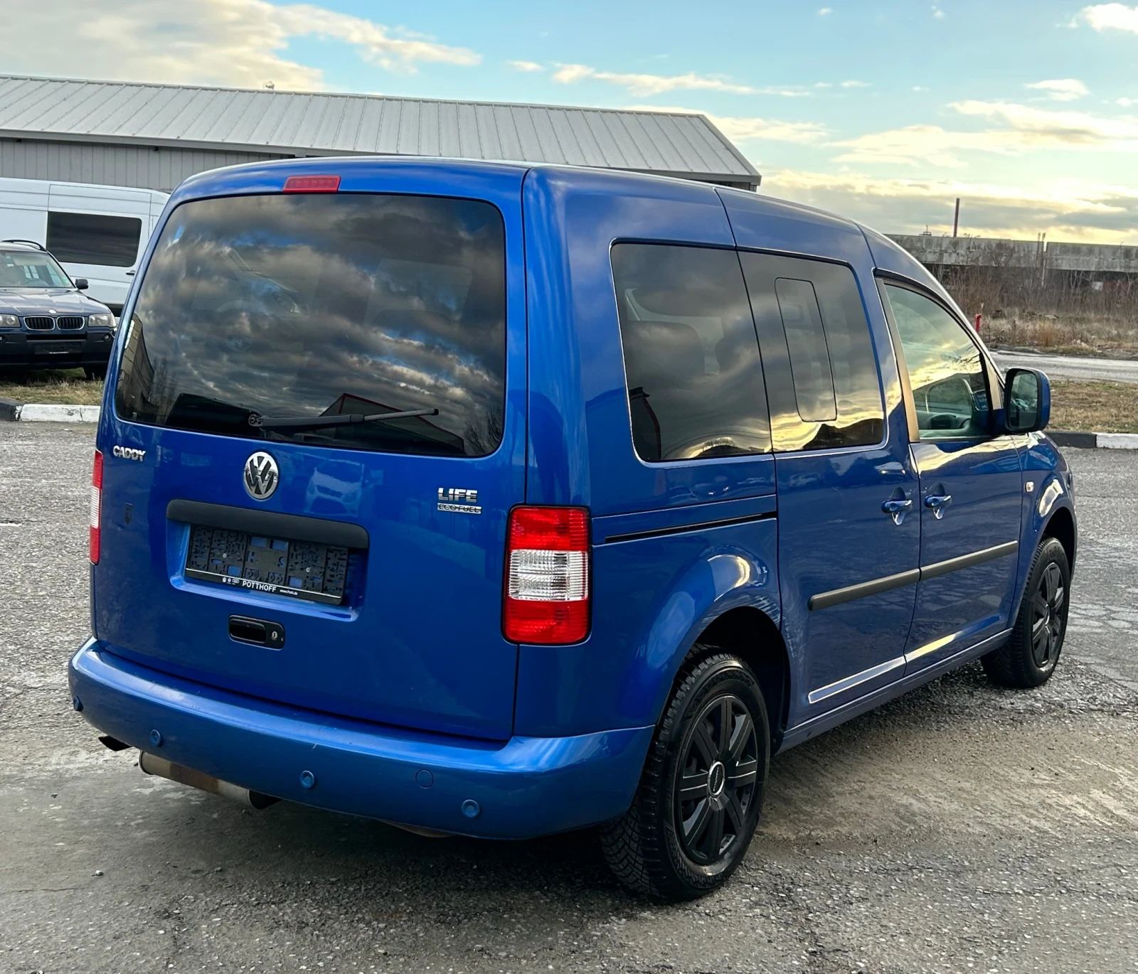 VW Caddy  2.0i Метан LIFE  Eco Fuel - изображение 8