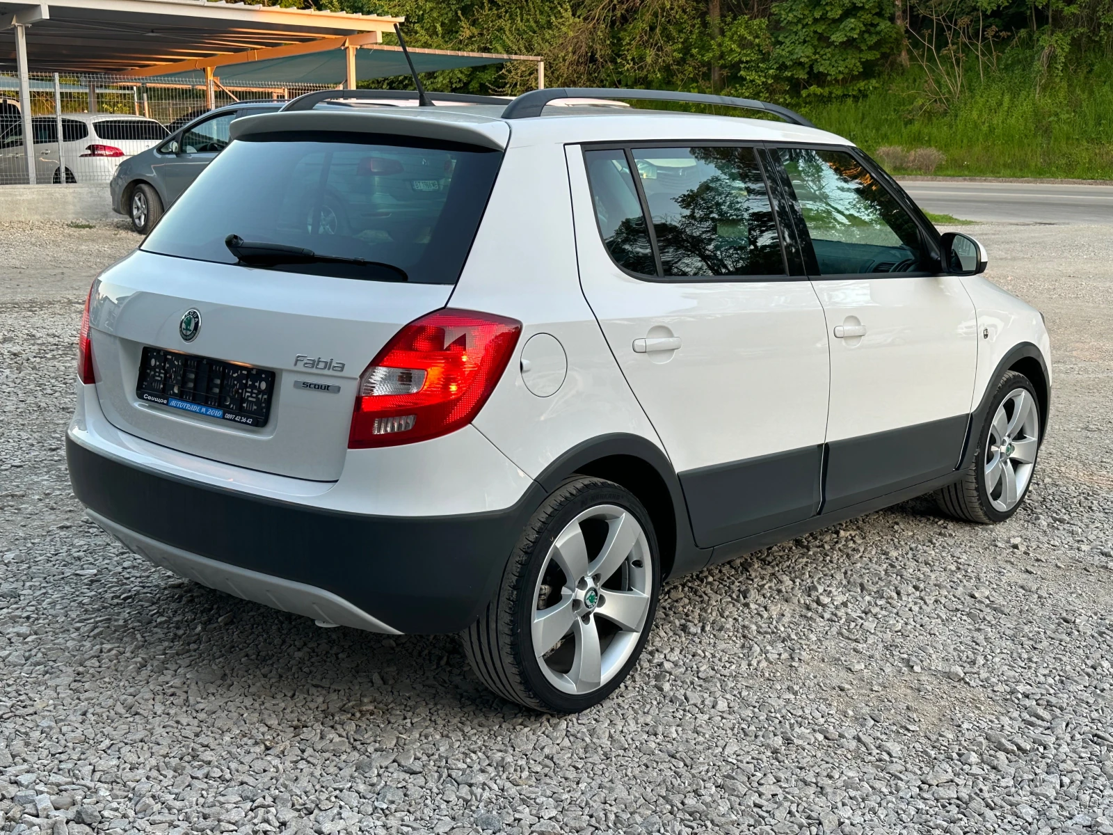 Skoda Fabia Benzin* Scout* Klimatik - изображение 4