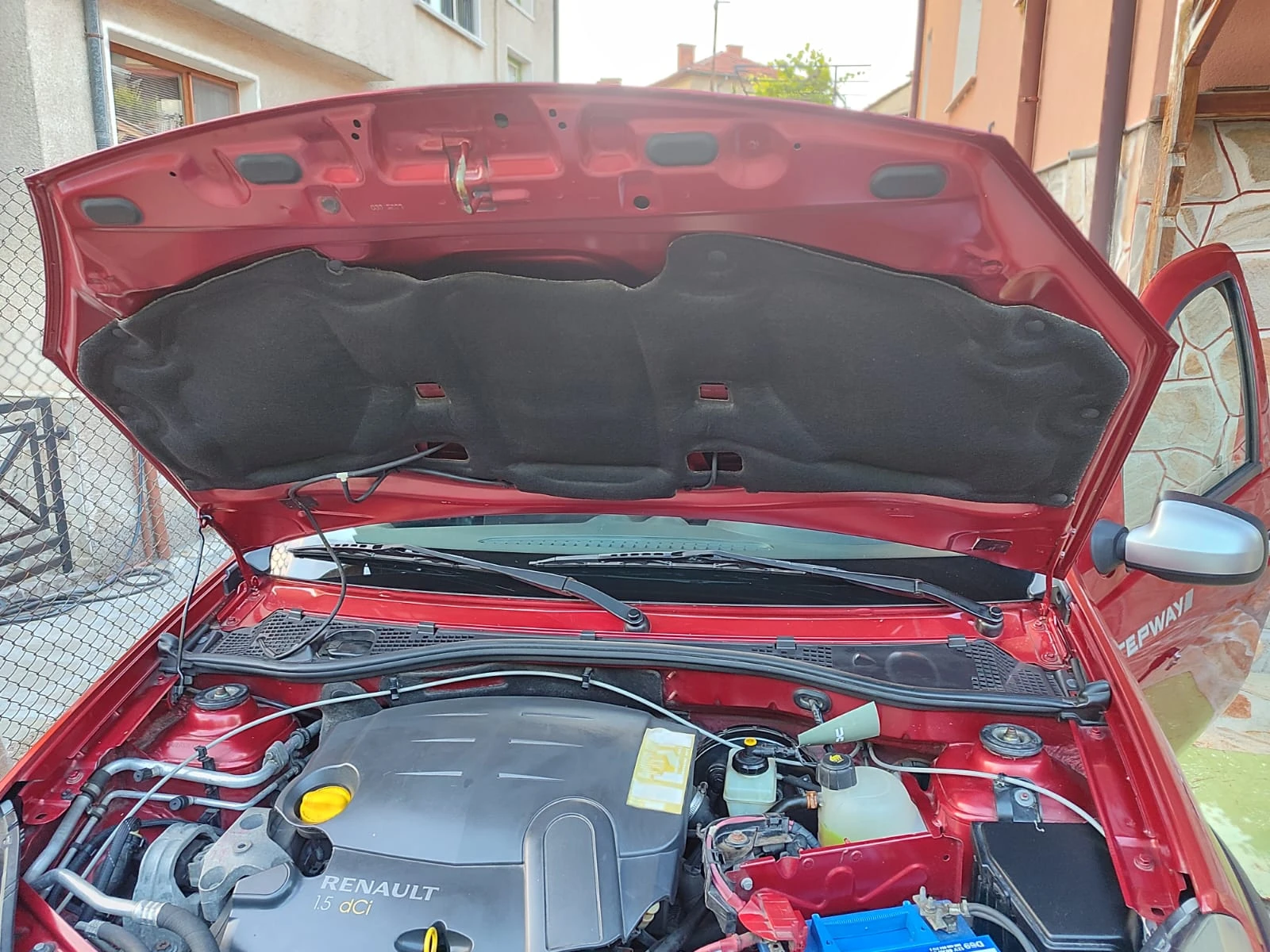 Dacia Sandero  - изображение 2