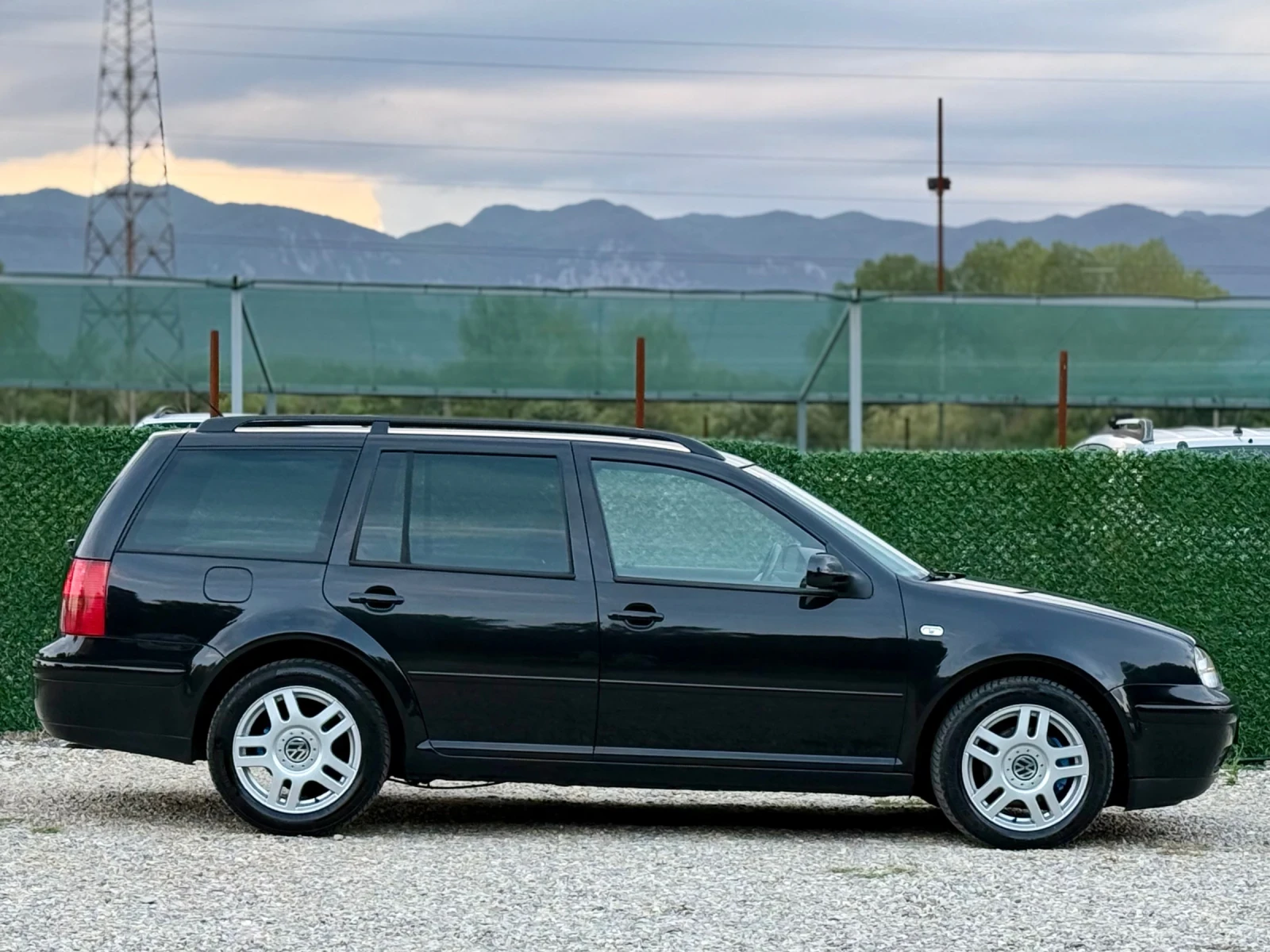 VW Golf 1.9TDi * * EDITION* *  - изображение 4