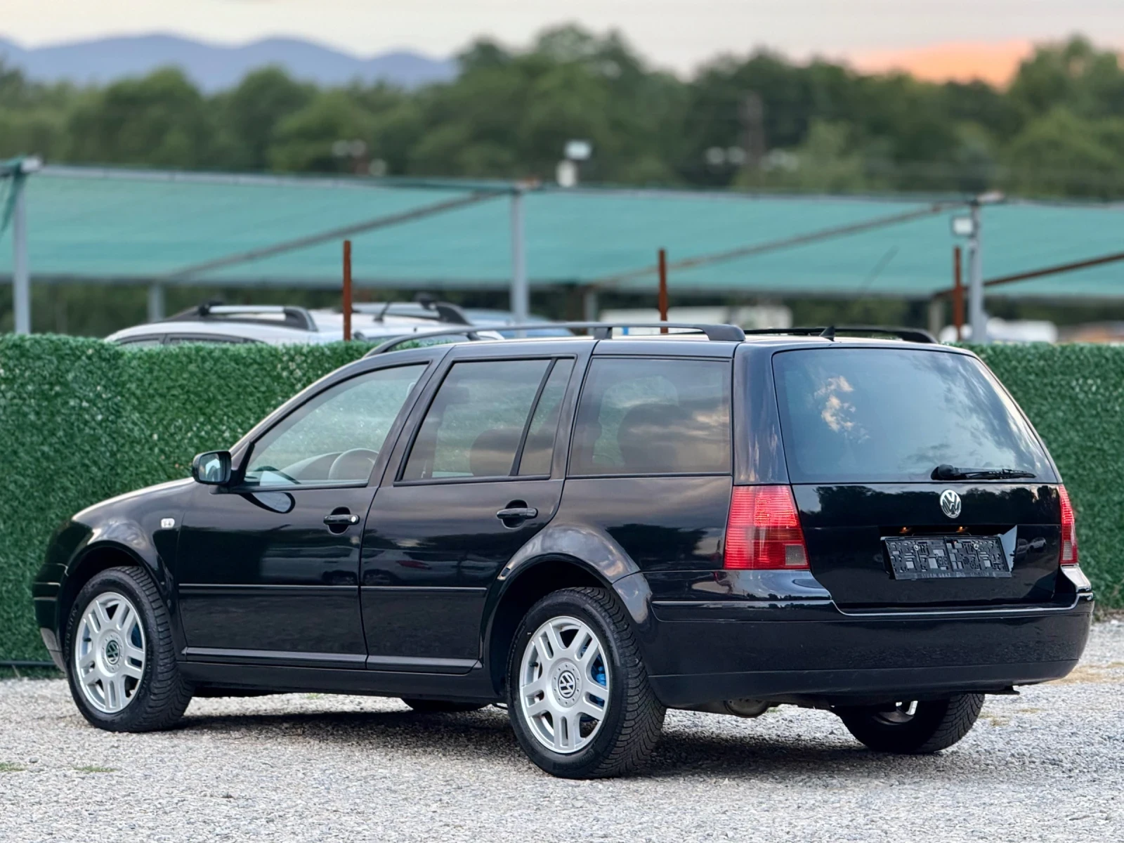 VW Golf 1.9TDi * * EDITION* *  - изображение 7