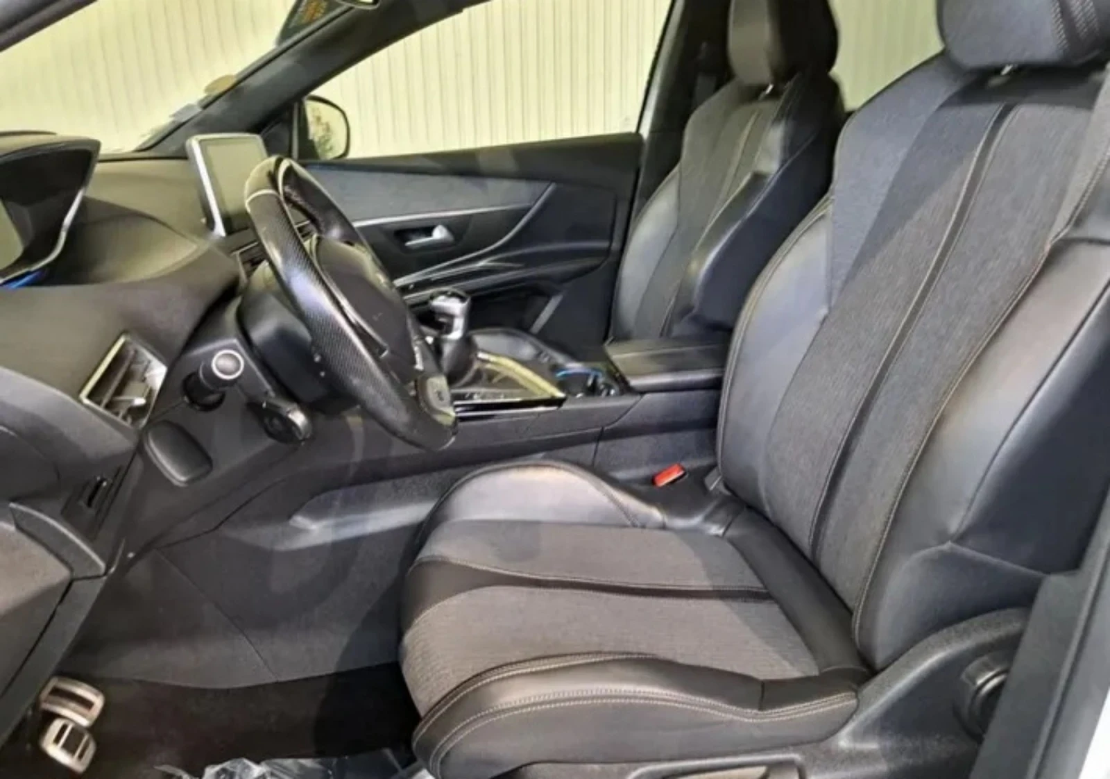 Peugeot 5008 2.0GT LINE BLUEHDI 150 - изображение 3