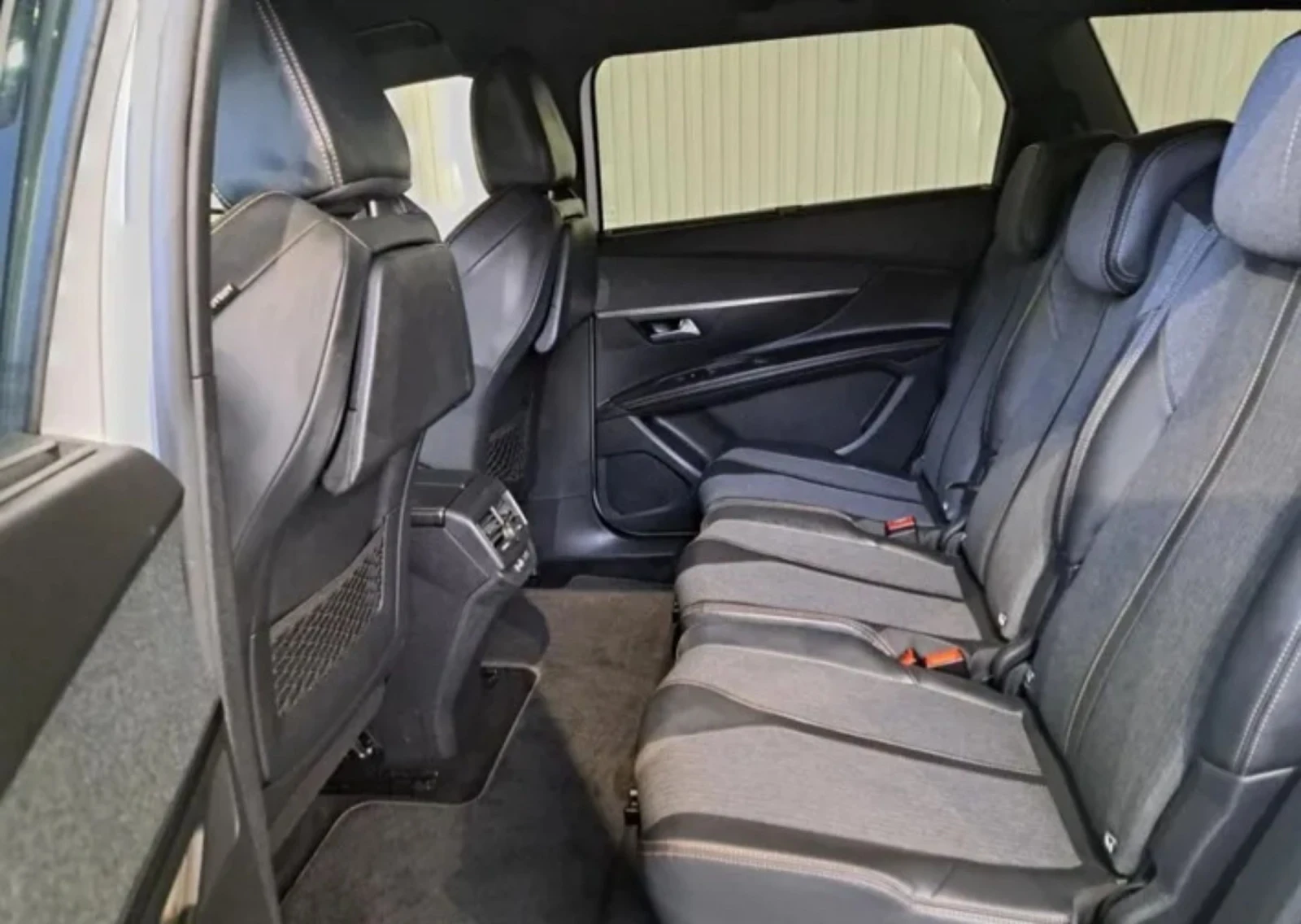 Peugeot 5008 2.0GT LINE BLUEHDI 150 - изображение 4