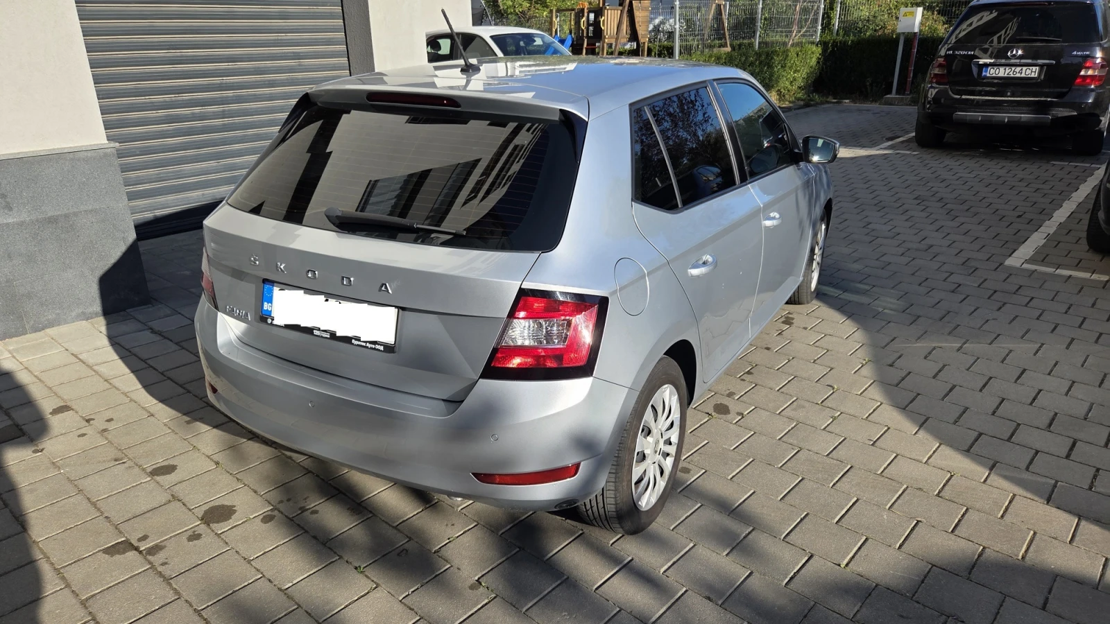 Skoda Fabia TSI 110 кс, 6 скорости - изображение 9