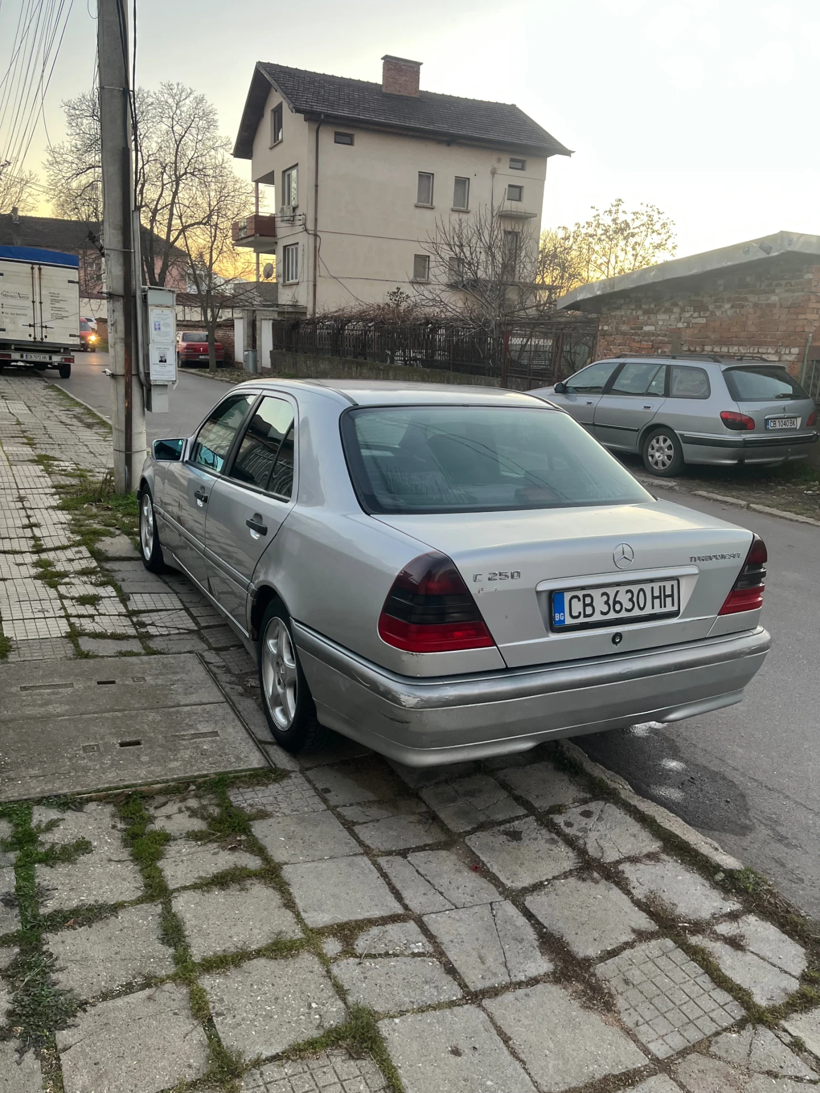 Mercedes-Benz C 250 | Mobile.bg � ����������� 4