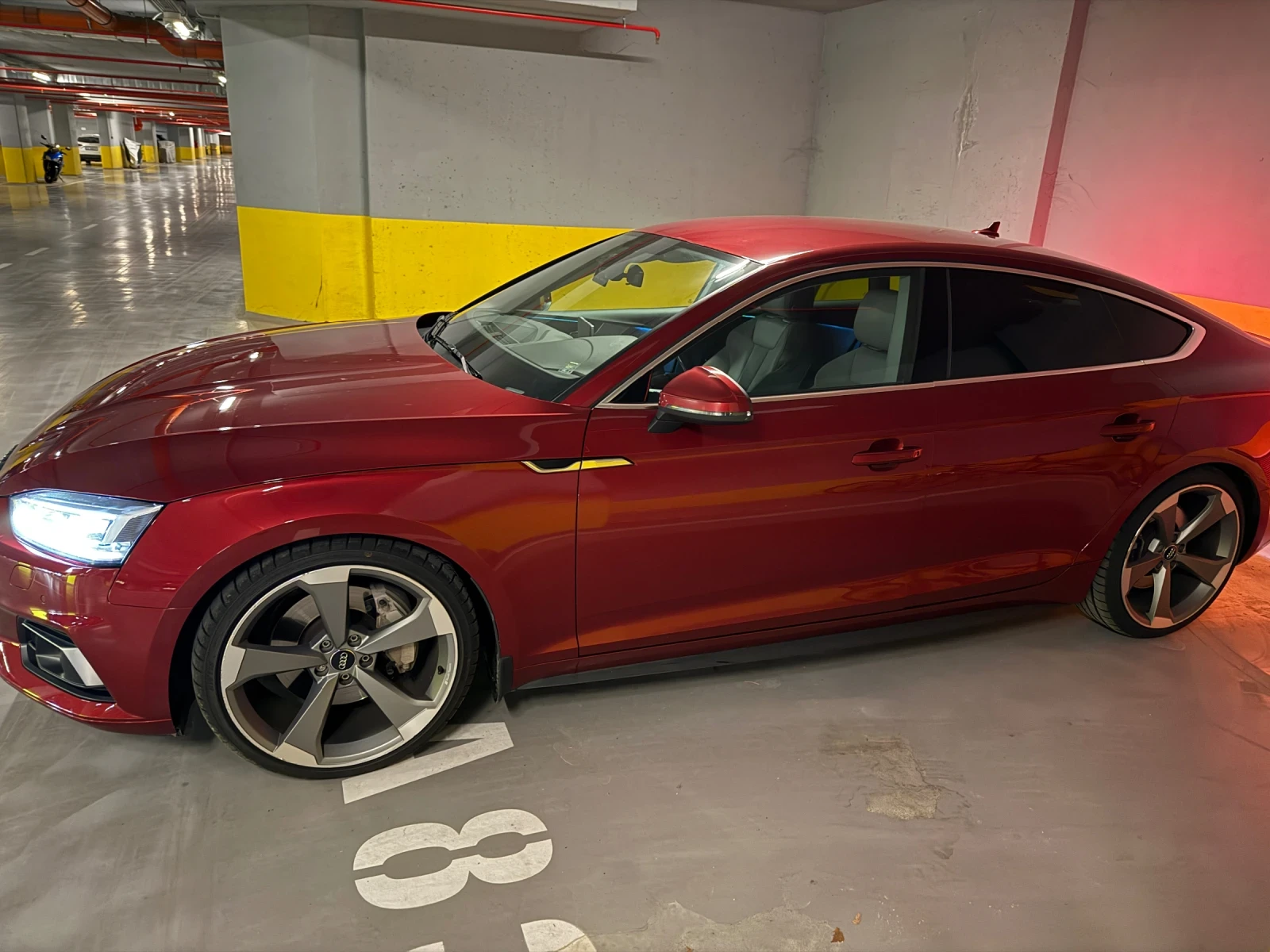 Audi A5 Sportback, снимка 3 - Автомобили и джипове - 53915371