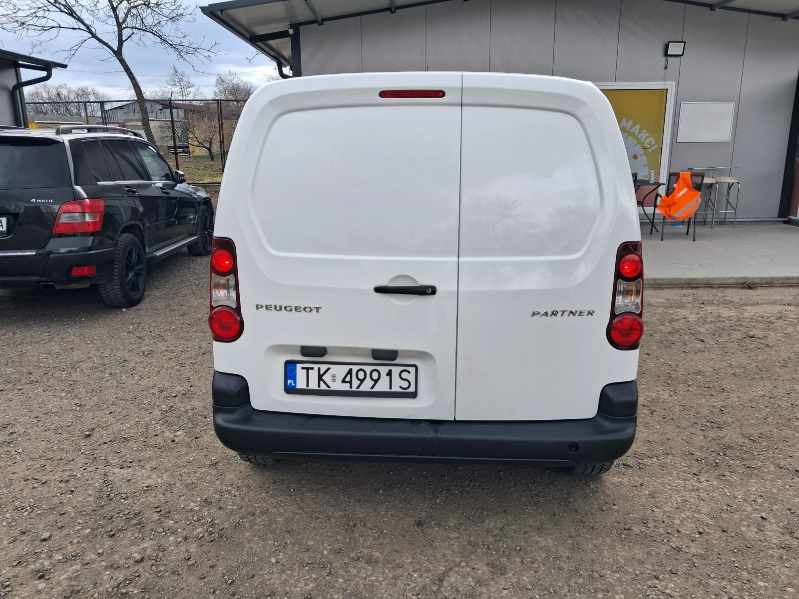 Peugeot Partner 1.6, 90 к.с. климатик, реални километри , снимка 4 - Автомобили и джипове - 53928666