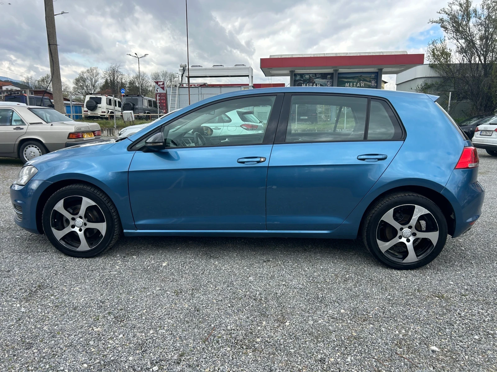 VW Golf 1.6, снимка 6 - Автомобили и джипове - 54172190