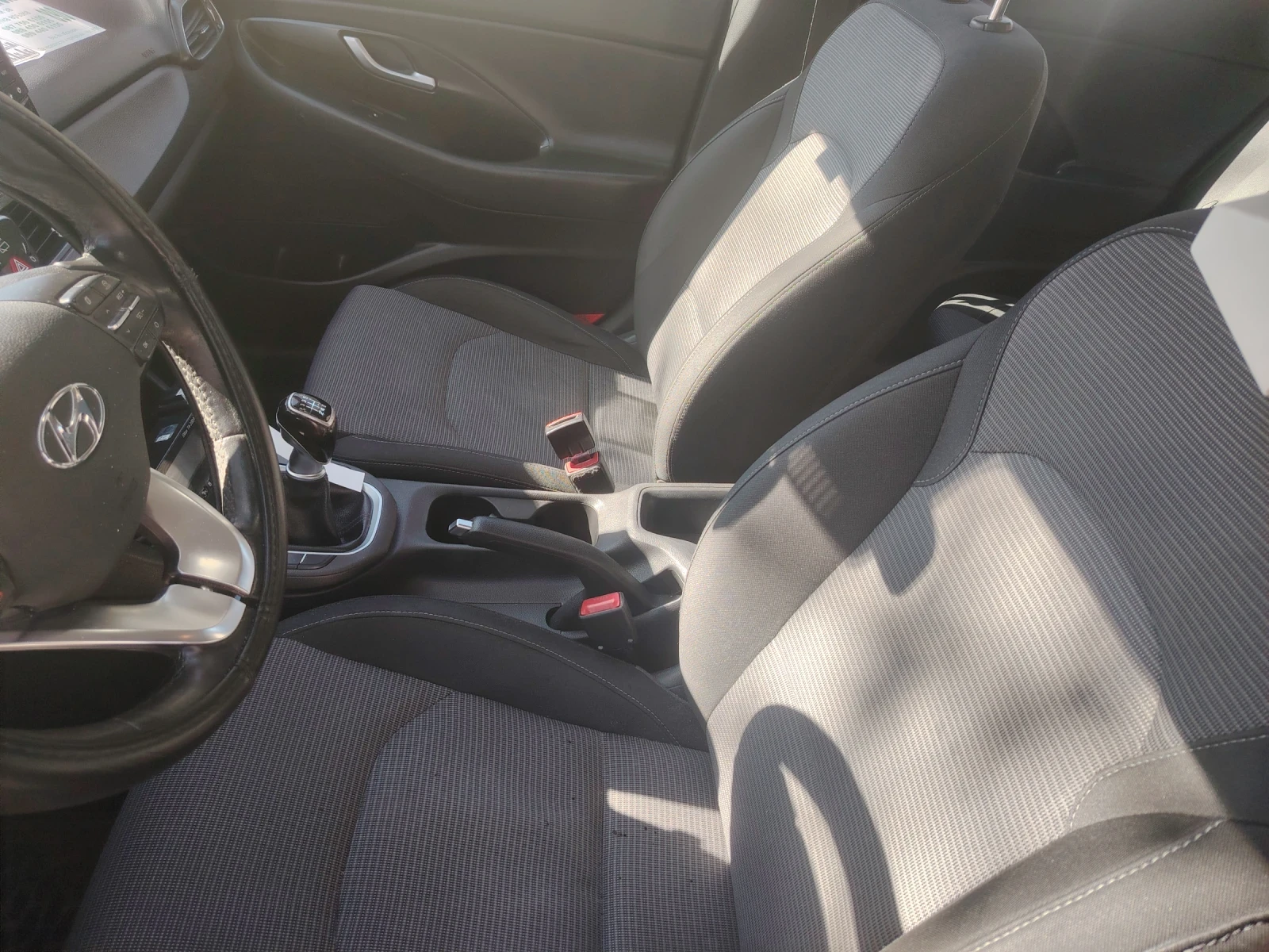 Hyundai I30, снимка 10 - Автомобили и джипове - 54259024