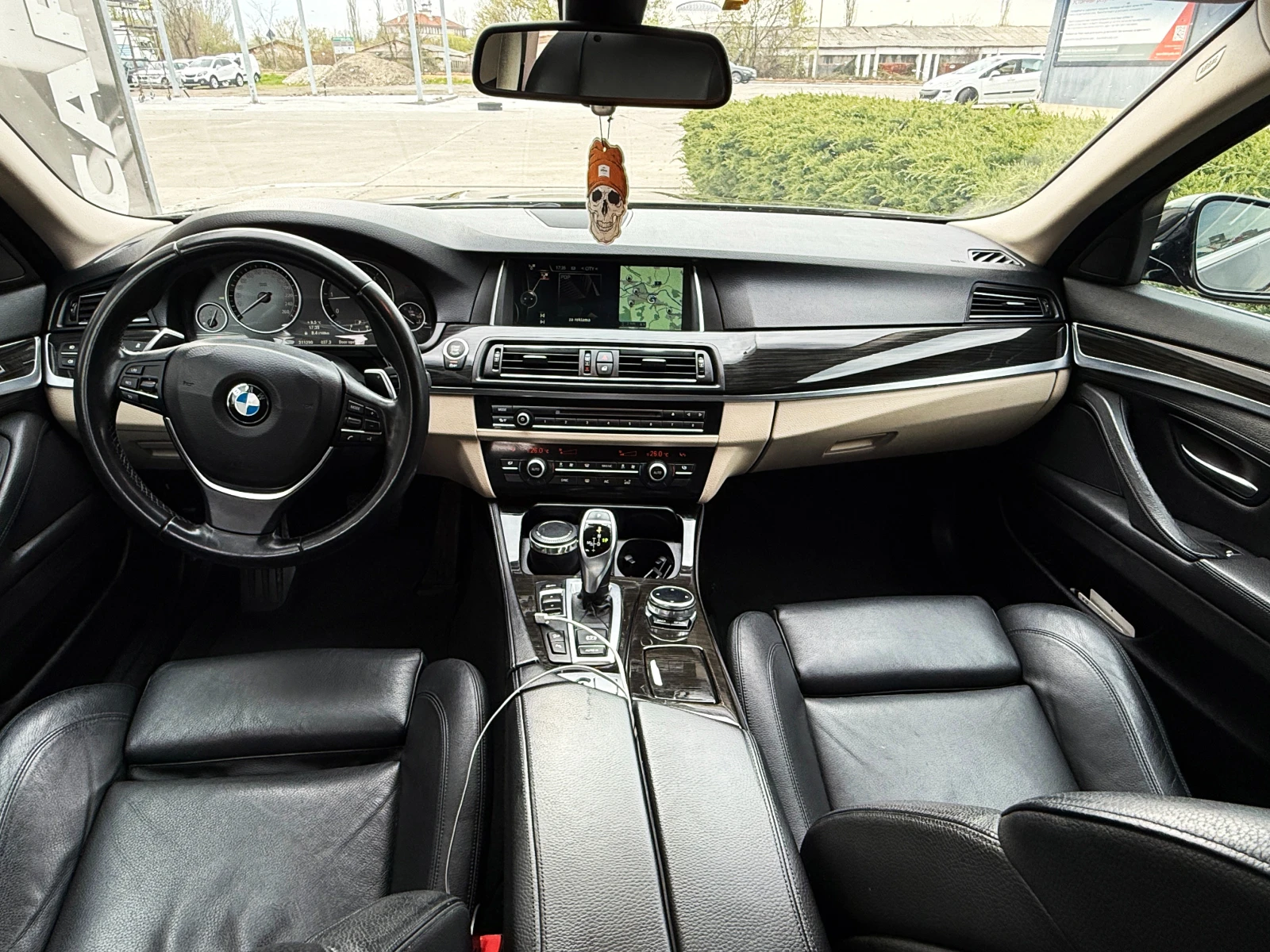 BMW 525 4x4 twin Turbo camera, снимка 7 - Автомобили и джипове - 54267538