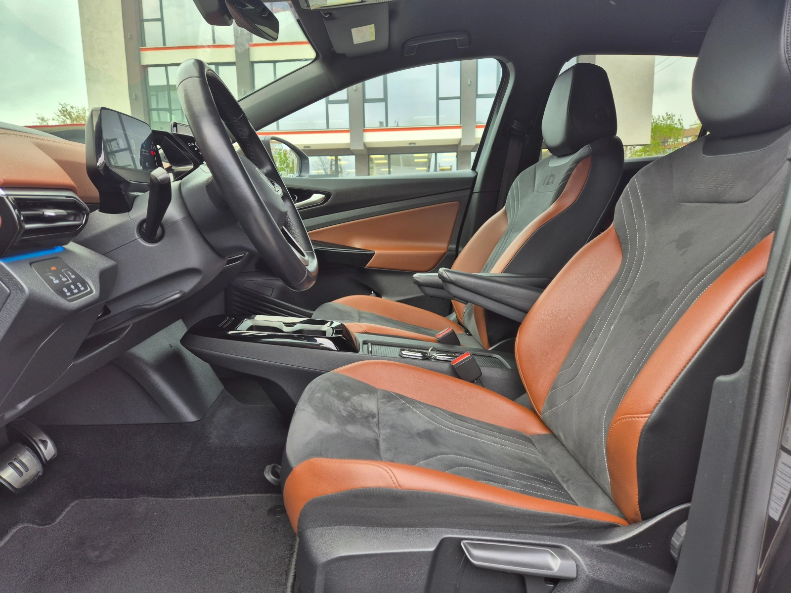 VW ID.4 Pro-82kWh-AMBIENT LIGHT-LED, снимка 8 - Автомобили и джипове - 54357931