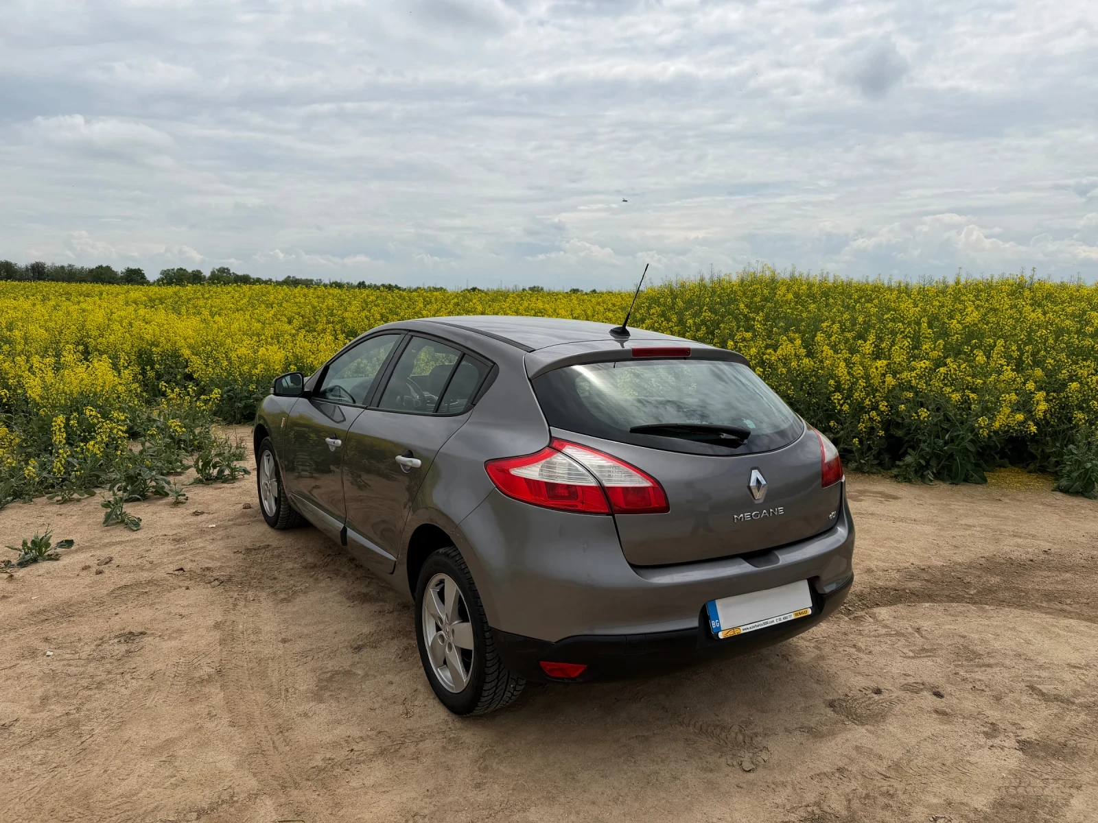 Renault Megane Megan 3 Intens, снимка 4 - Автомобили и джипове - 54485198