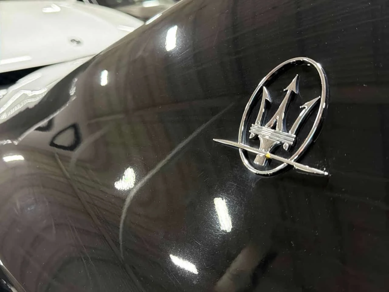 Maserati Ghibli * S Q4 * CARFAX * АВТОКРЕДИТ БЕЗ ПЪРВОНАЧАЛНА , снимка 12 - Автомобили и джипове - 55394490