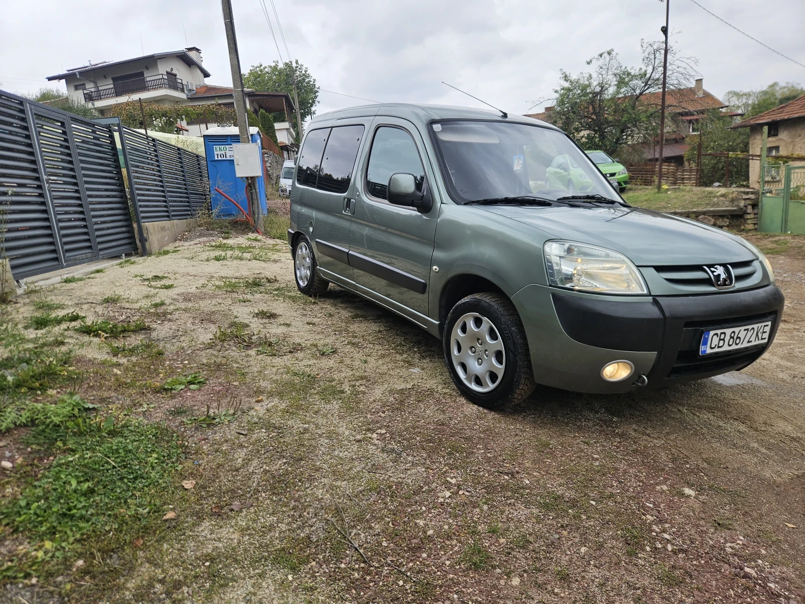 Peugeot Partner 1.6 HDI, снимка 8 - Автомобили и джипове - 55446934