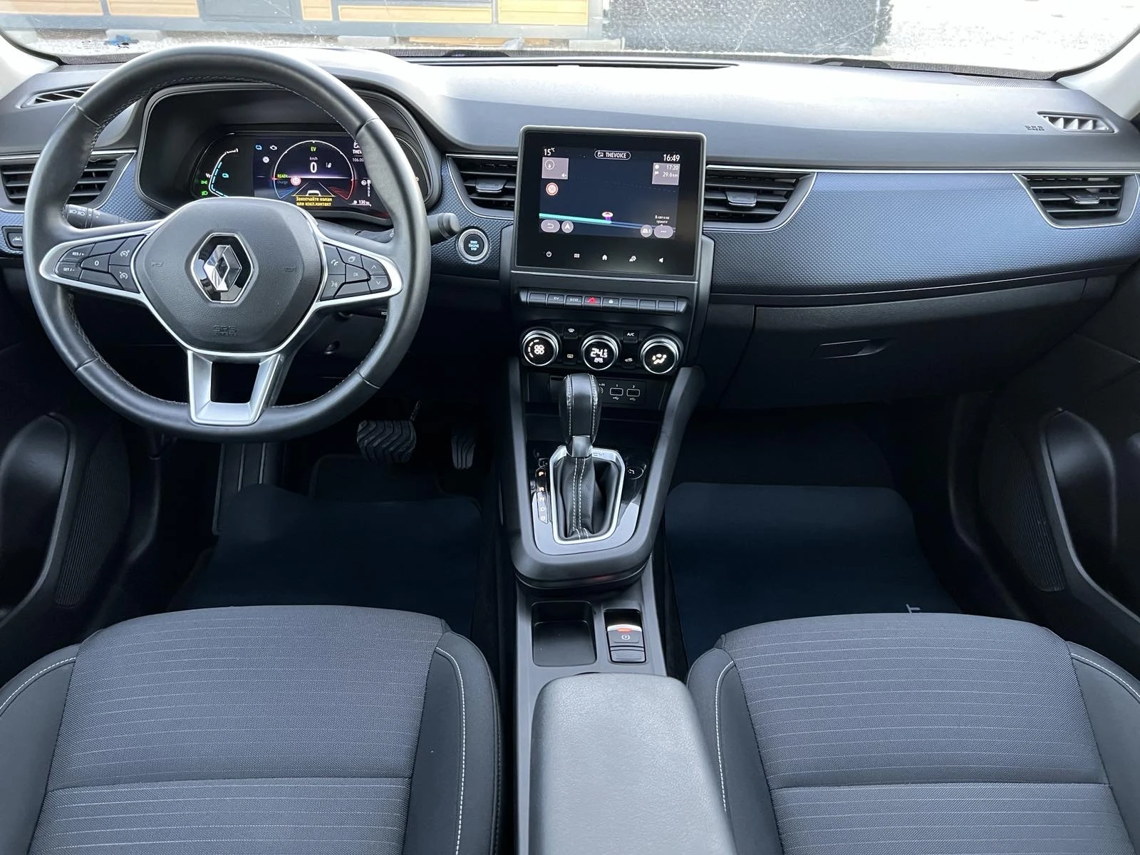 Renault Arkana 1.6 E-TECH * FULL HYBRID *  145k.c., снимка 9 - Автомобили и джипове - 55799715