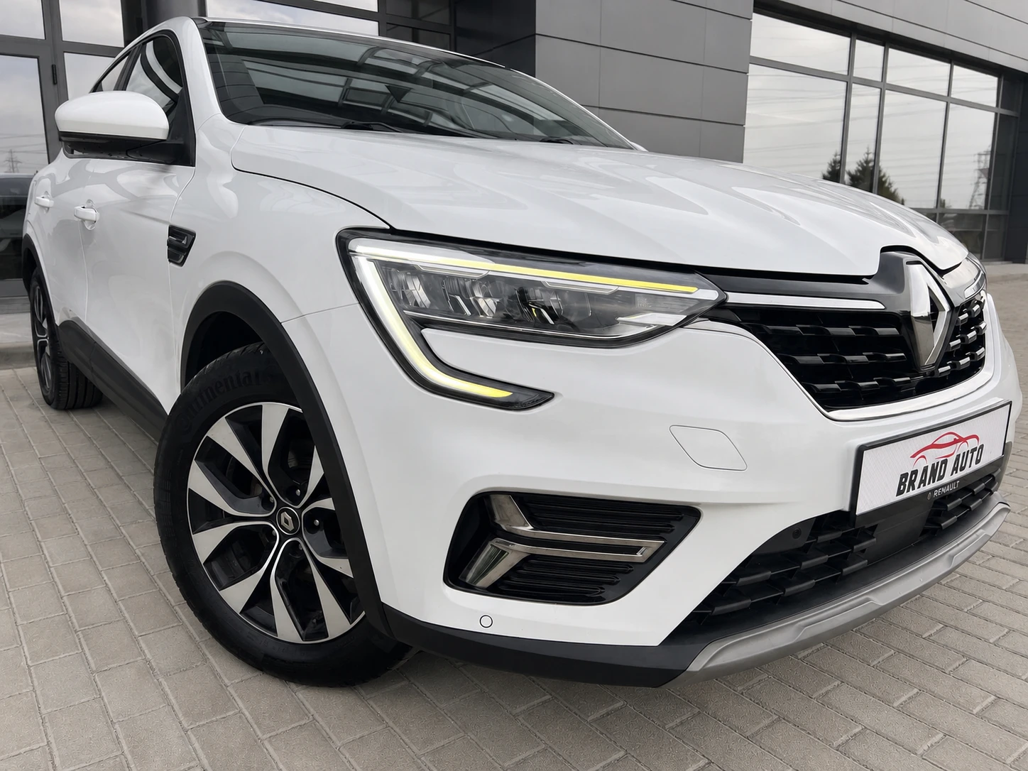 Renault Arkana 1.6 E-TECH * FULL HYBRID *  145k.c., снимка 3 - Автомобили и джипове - 55799715