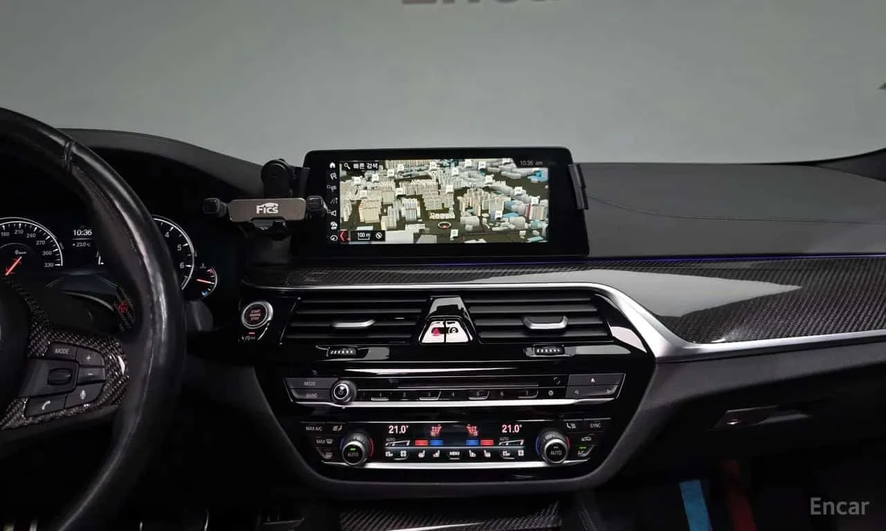 BMW 530 / BOWERS & WILKINS / ДИСТРОНИК / ОБДУХВАНЕ / 360, снимка 14 - Автомобили и джипове - 56199149