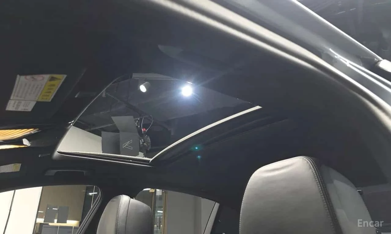 BMW 530 / BOWERS & WILKINS / ДИСТРОНИК / ОБДУХВАНЕ / 360, снимка 16 - Автомобили и джипове - 56199149