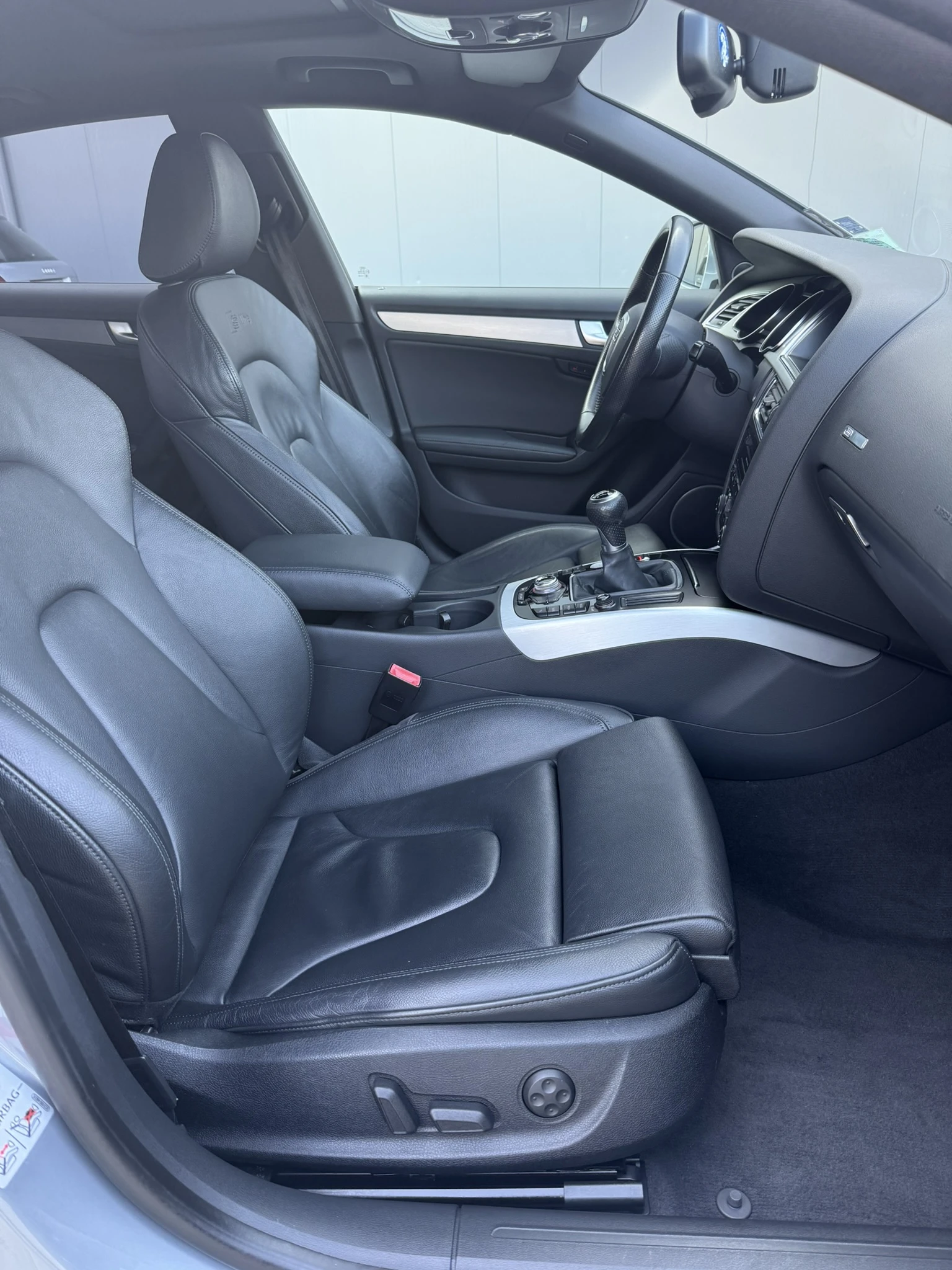 Audi A5 2.7 TDI 3xS-line, снимка 12 - Автомобили и джипове - 56332283