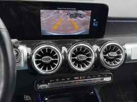 Mercedes-Benz GLB /360/DISTRONIC/PANO, снимка 9