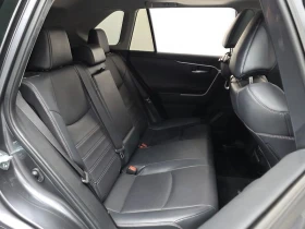 Toyota Rav4 2.5 4WD Hybrid| 219к.с.| ВКЛ.ТЕХНОТЕСТ, снимка 11