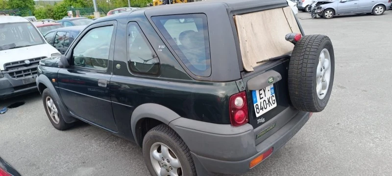 Land Rover Freelander 2.0TD4, снимка 4 - Автомобили и джипове - 4659060