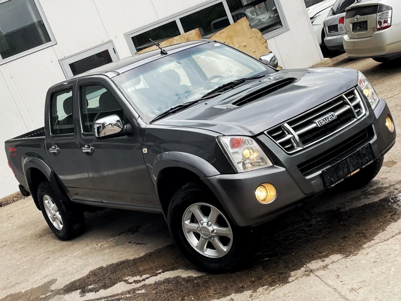 Isuzu D-max 2.5TD* KLIMA, снимка 3 - Автомобили и джипове - 46858507