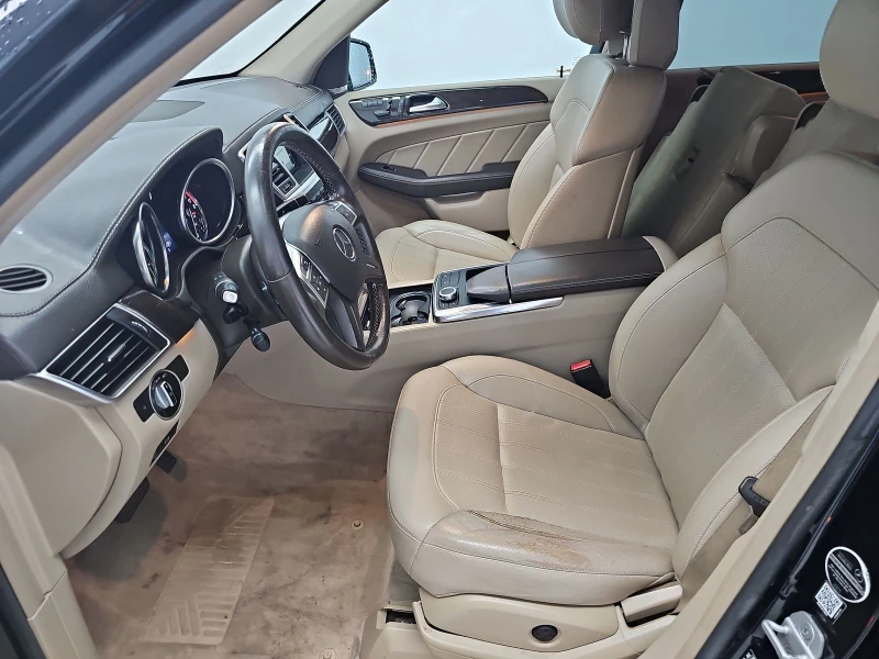 Mercedes-Benz GL 450 4MATIC* HARMAN/KARDON* TV* 7 МЕСТА, снимка 8 - Автомобили и джипове - 47527478