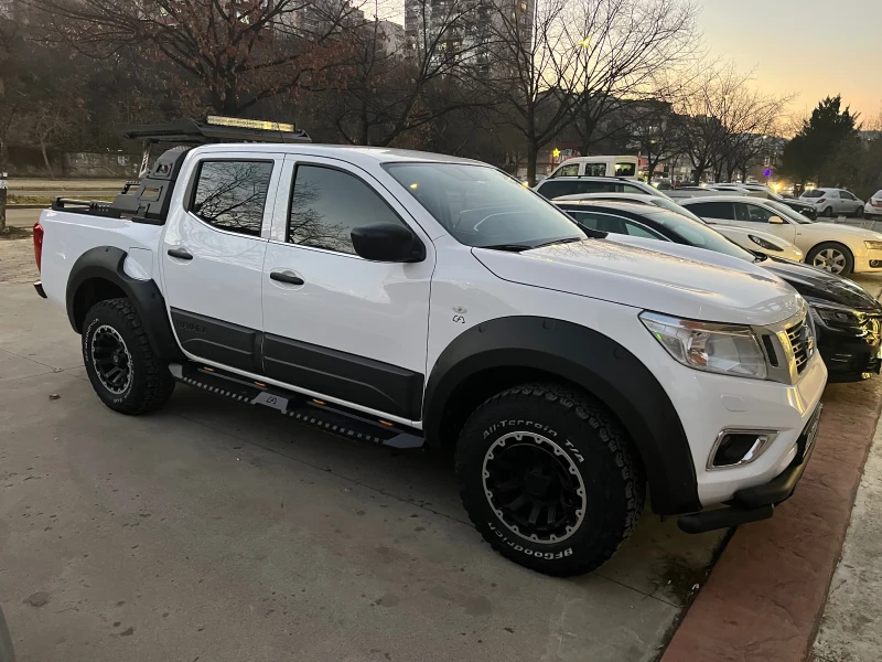 Nissan Navara, снимка 6 - Автомобили и джипове - 49219545