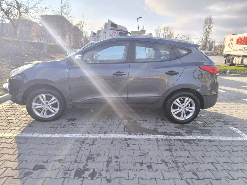 Hyundai IX35 2.0 4WD Premium ГАЗ BRC, снимка 7 - Автомобили и джипове - 49040635