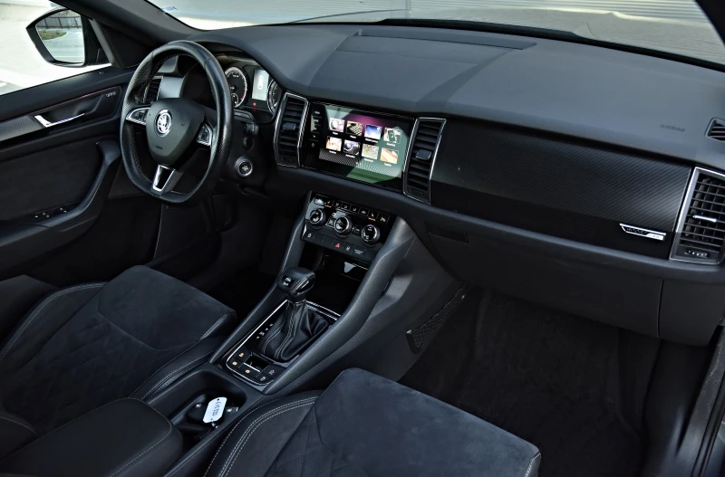 Skoda Kodiaq 2.0TDI/SPORT LINE/4x4/Distronic/Camera/Keyless/, снимка 13 - Автомобили и джипове - 53051268