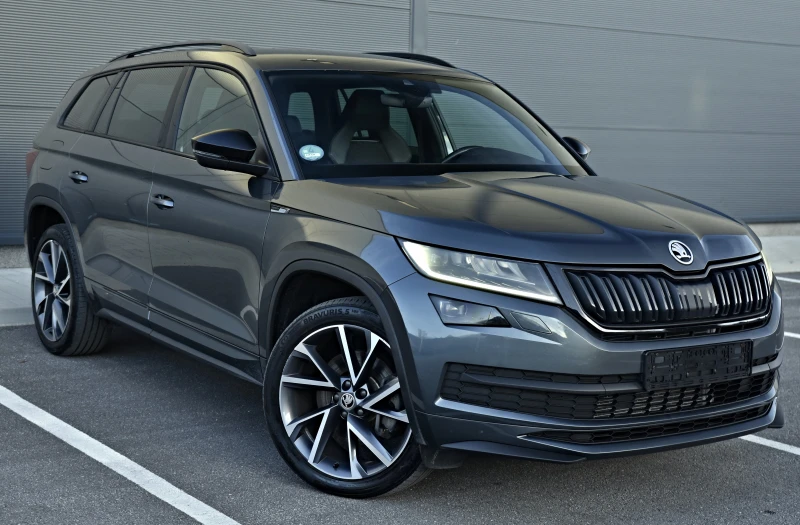 Skoda Kodiaq 2.0TDI/SPORT LINE/4x4/Distronic/Camera/Keyless/, снимка 3 - Автомобили и джипове - 53051268