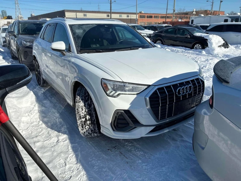 Audi Q3 * Progressiv * CARFAX * КАМЕРА * ПОДГРЕВИ, снимка 3 - Автомобили и джипове - 53447938