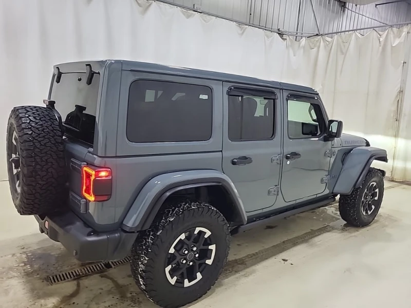 Jeep Wrangler * RUBICON X * FULL EXTRAS * ЛИЦЕНЗИРАН ПРОДАВАЧ, снимка 4 - Автомобили и джипове - 53448298
