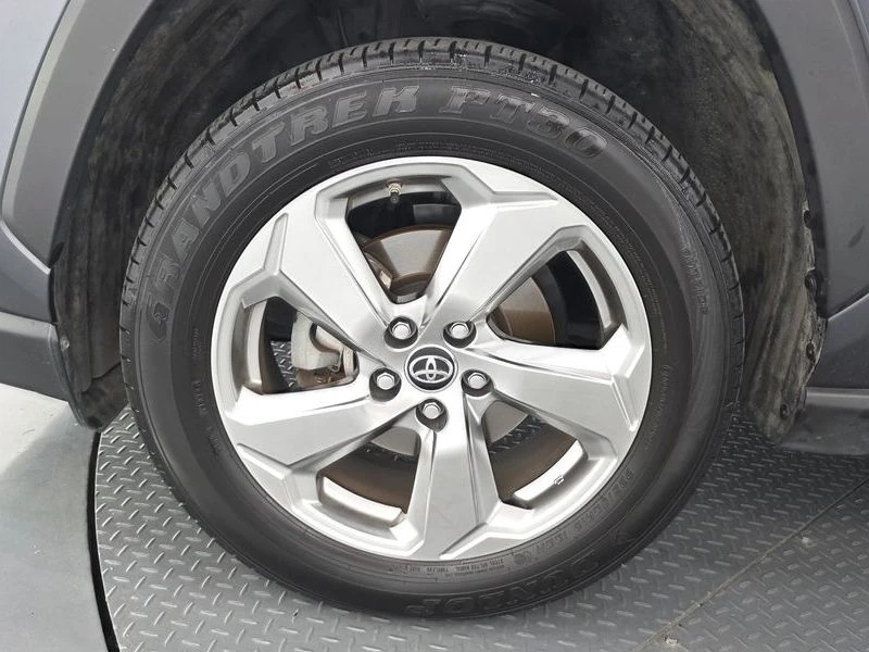 Toyota Rav4 2.5 4WD Hybrid| 219к.с.| ВКЛ.ТЕХНОТЕСТ, снимка 5 - Автомобили и джипове - 55386680