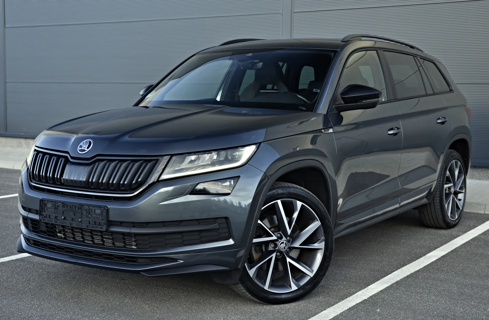 Skoda Kodiaq 2.0TDI/SPORT LINE/4x4/Distronic/Camera/Keyless/, снимка 1