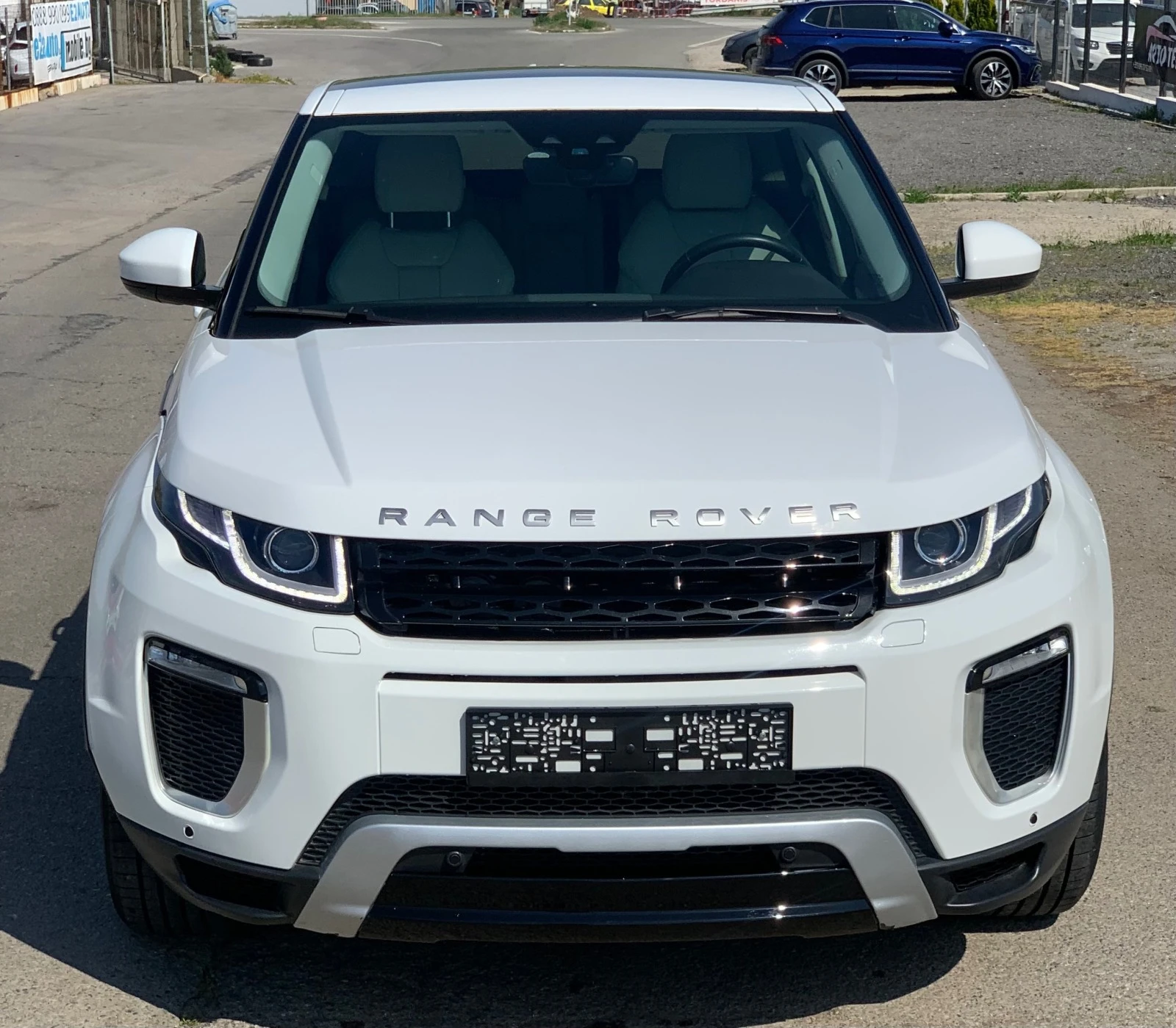 Land Rover Range Rover Evoque 2.0D 180k.c 4X4 - изображение 2