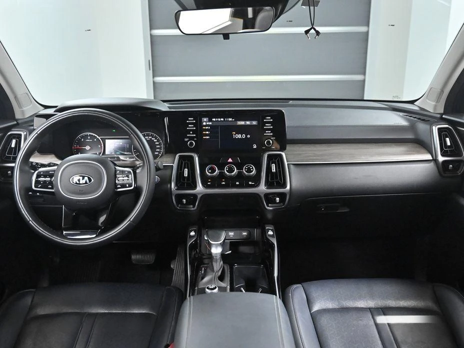 Kia Sorento Diesel 2.2 2WD Trendy * НАЙ-ДОБРА ЦЕНА В БЪЛГАРИЯ* - изображение 7